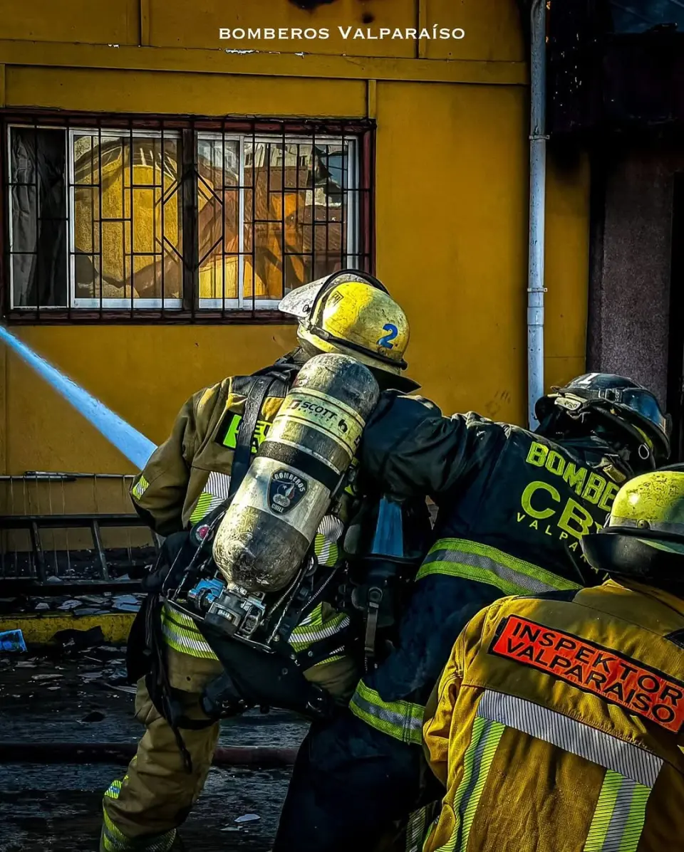 Carro de la compañía en el cuartel